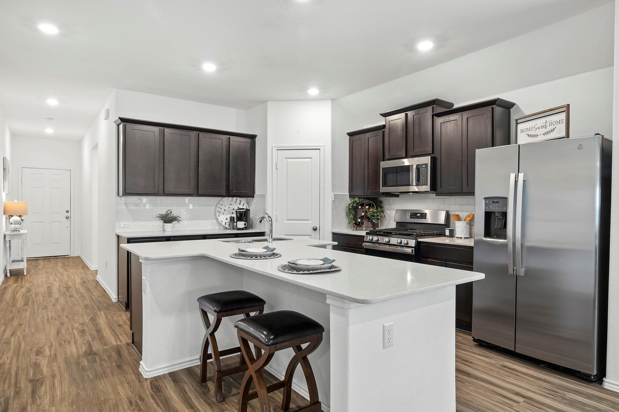 237 Escondido Cir, San Marcos, TX 78666