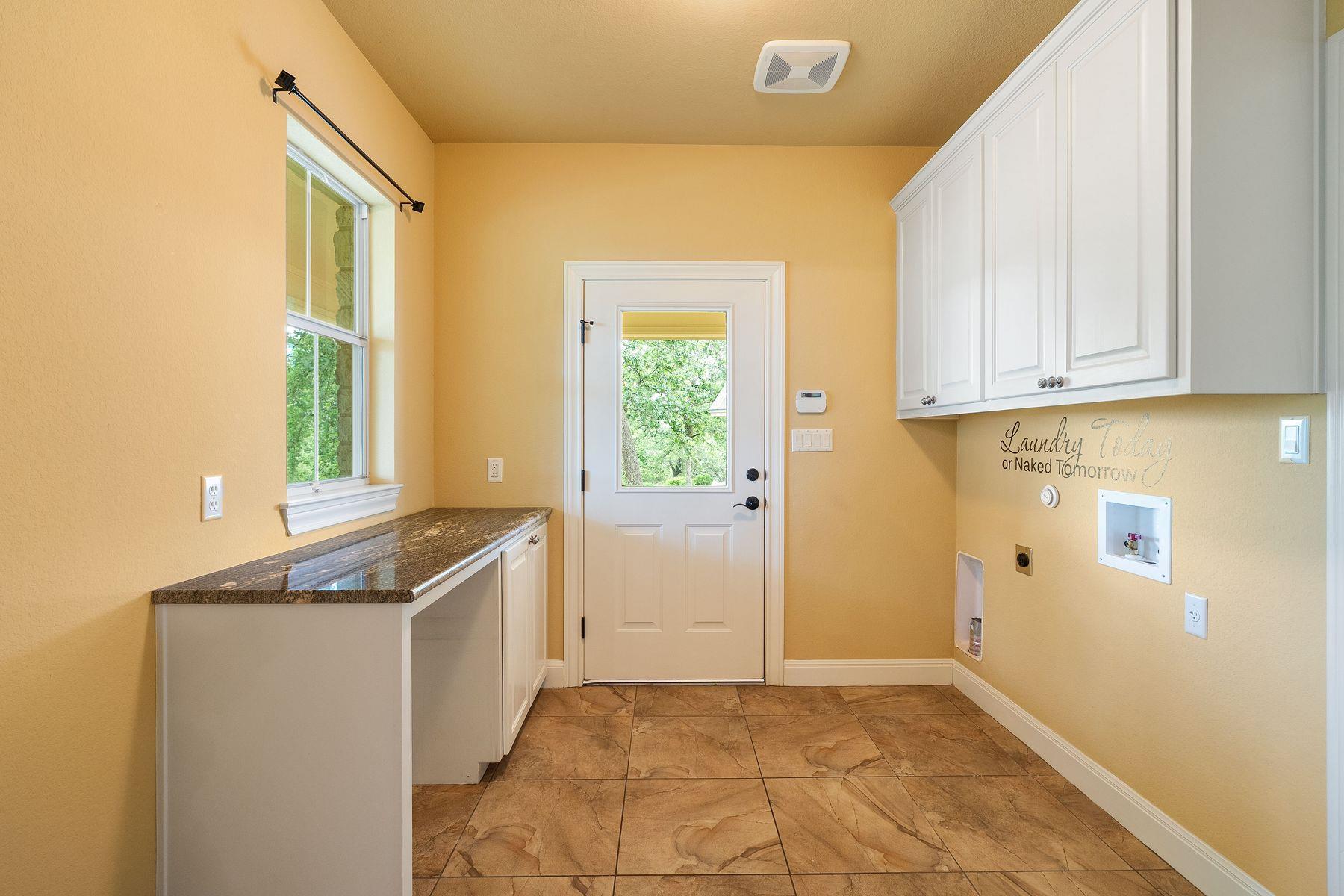 125 Covington Cv, Georgetown, TX 78628