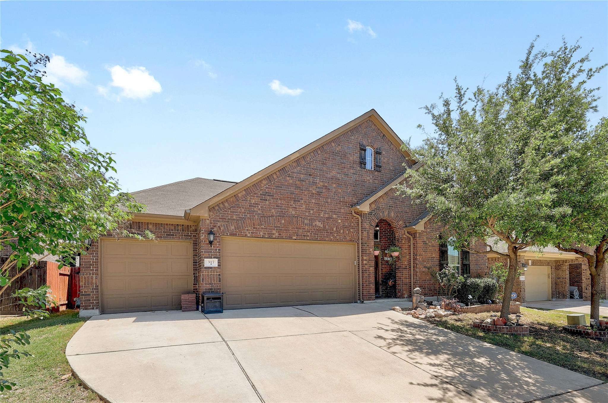 317 Orchard Hill Trl, Buda, TX 78610