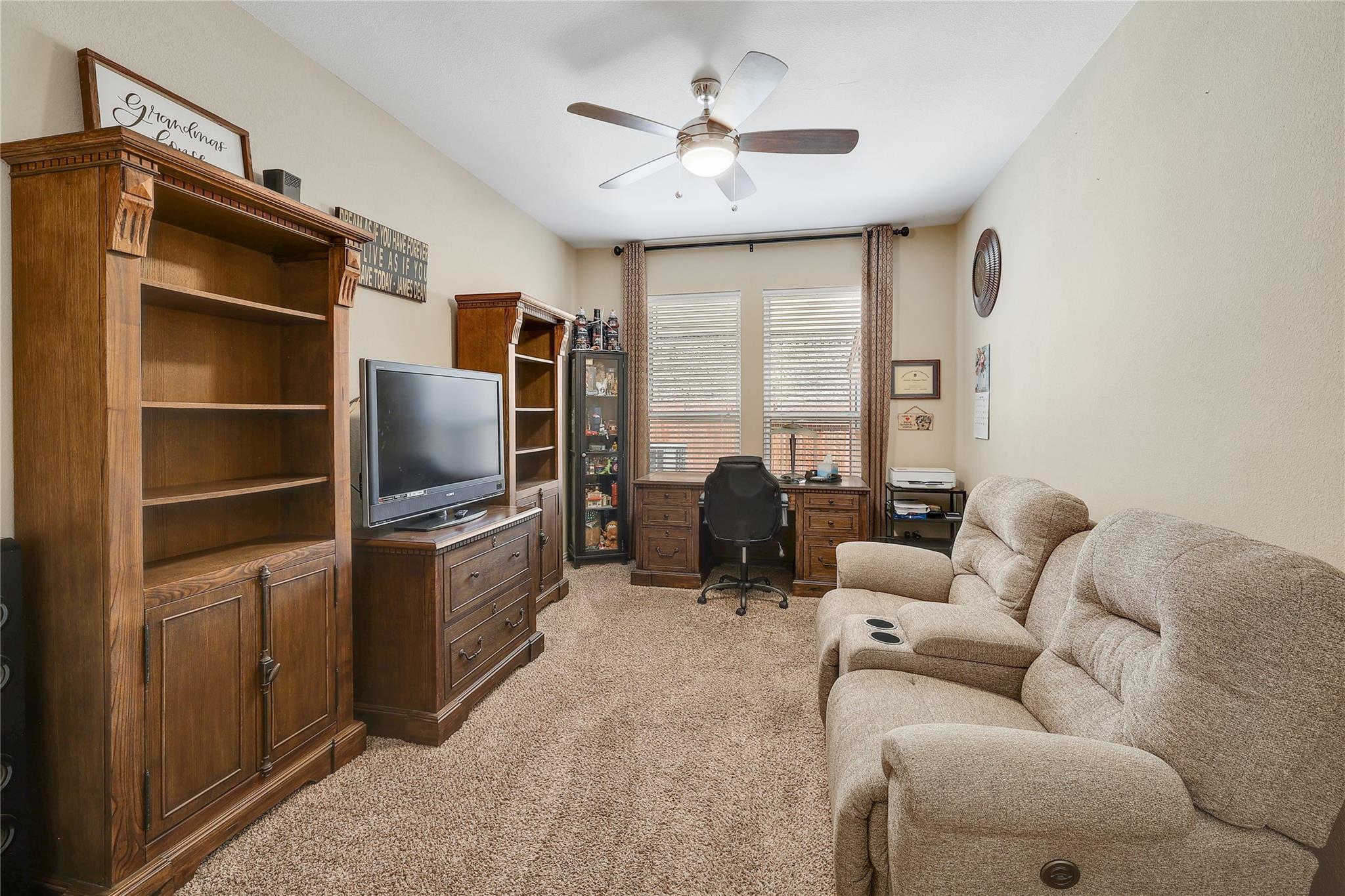 317 Orchard Hill Trl, Buda, TX 78610