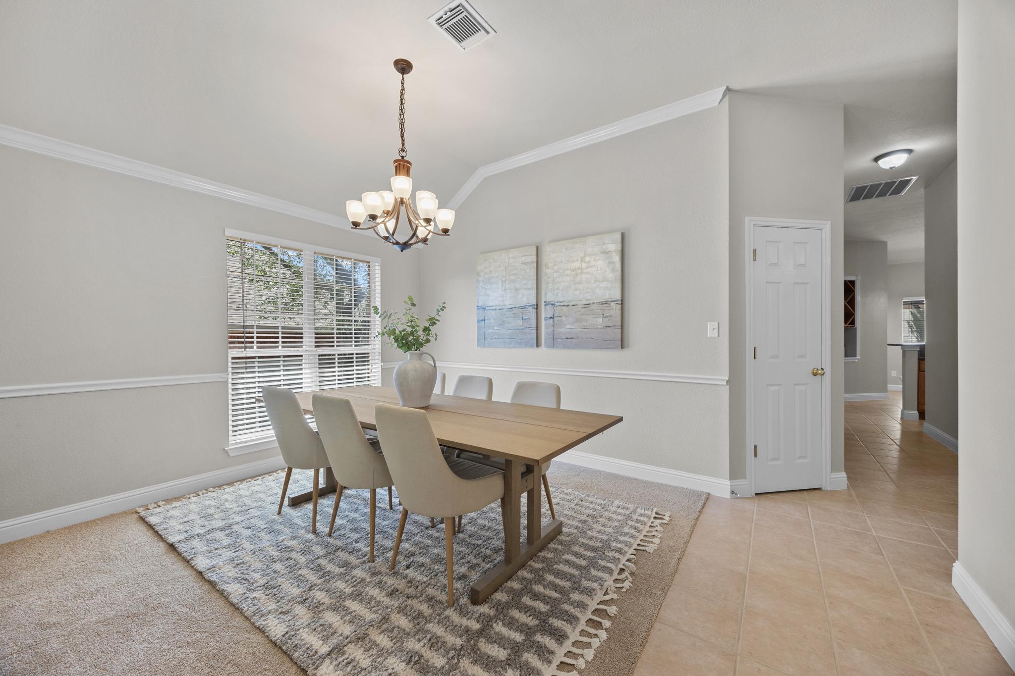 112 S Lynnwood Trl, Cedar Park, TX 78613