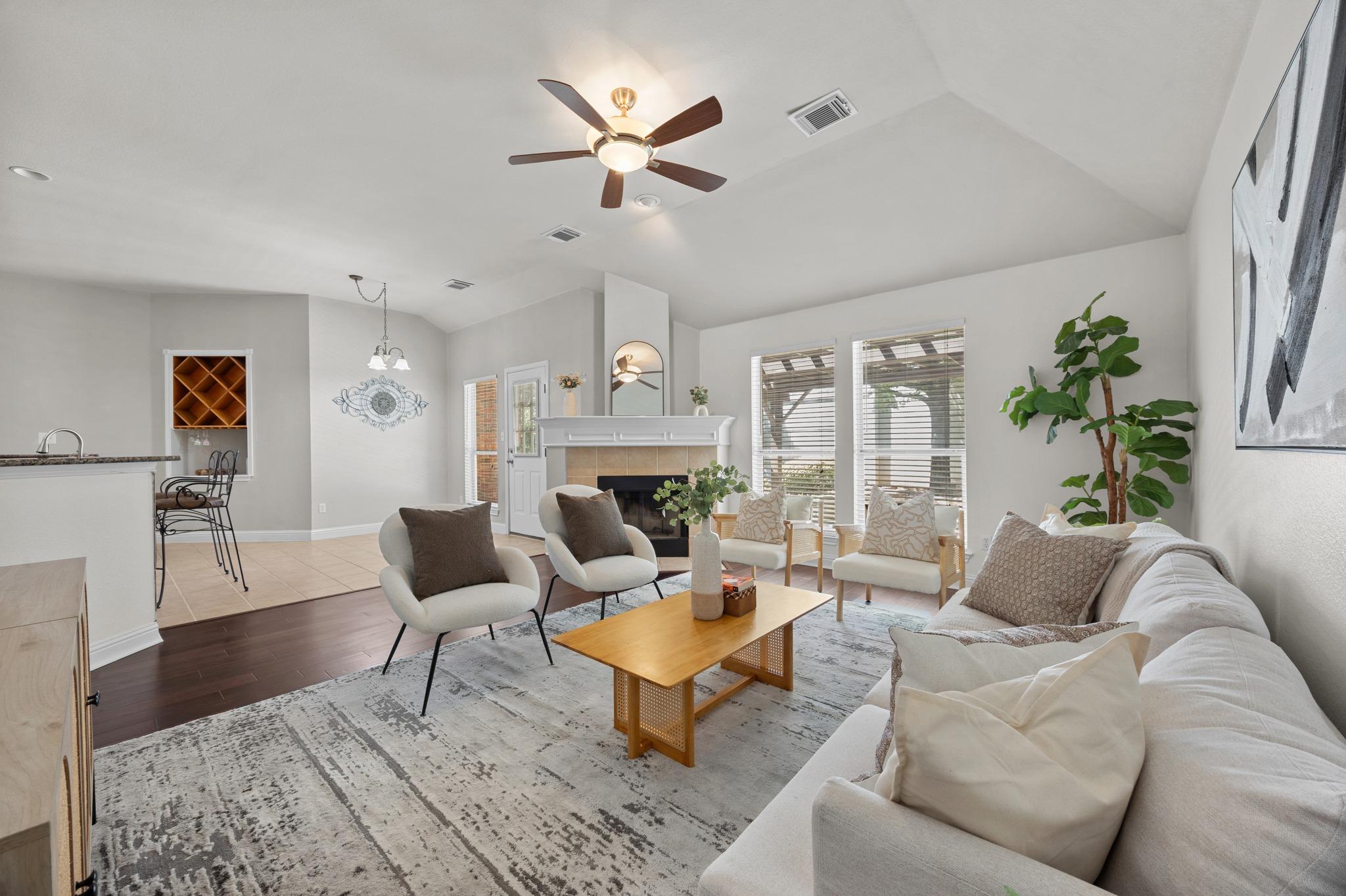 112 S Lynnwood Trl, Cedar Park, TX 78613