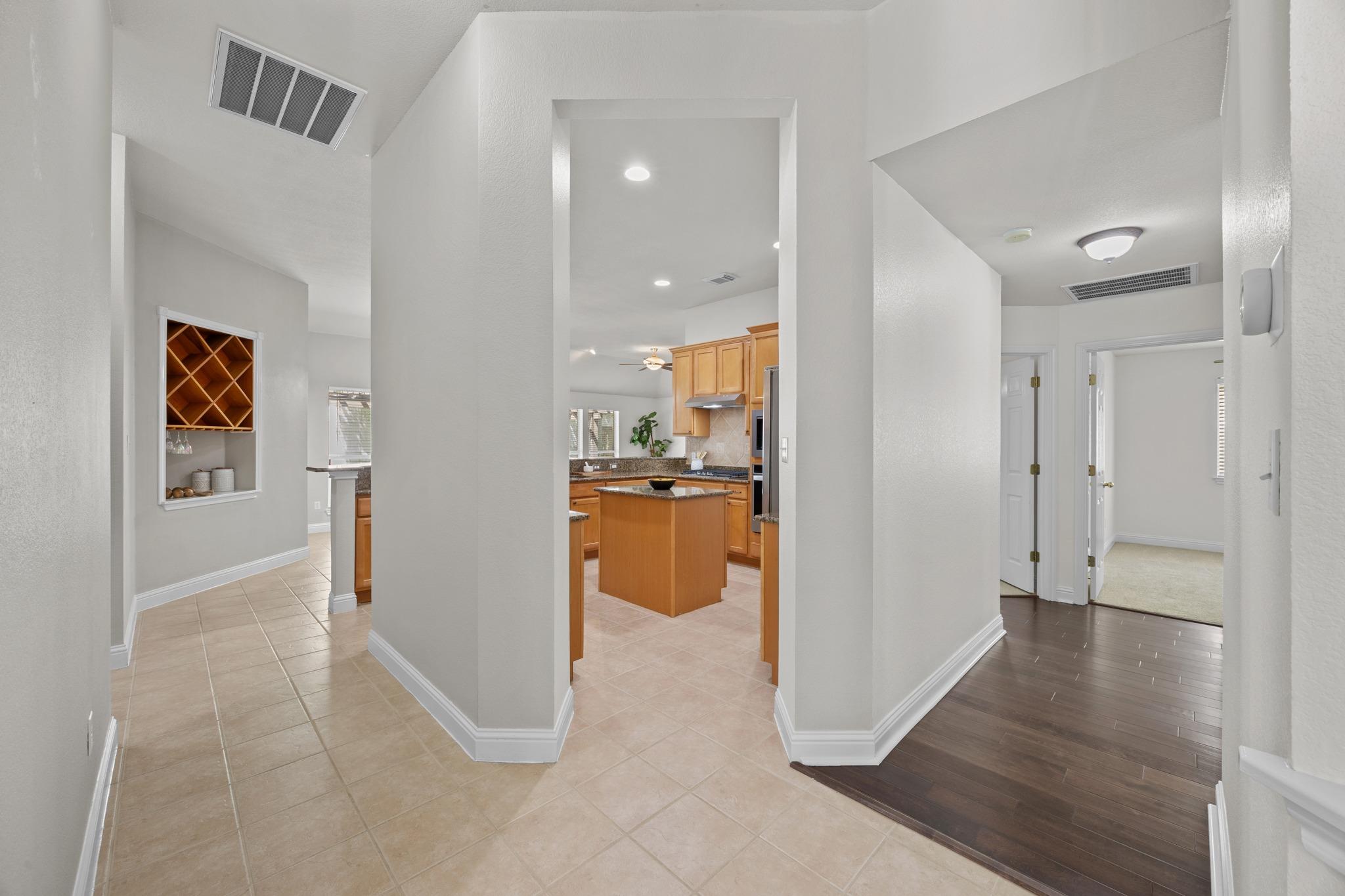 112 S Lynnwood Trl, Cedar Park, TX 78613