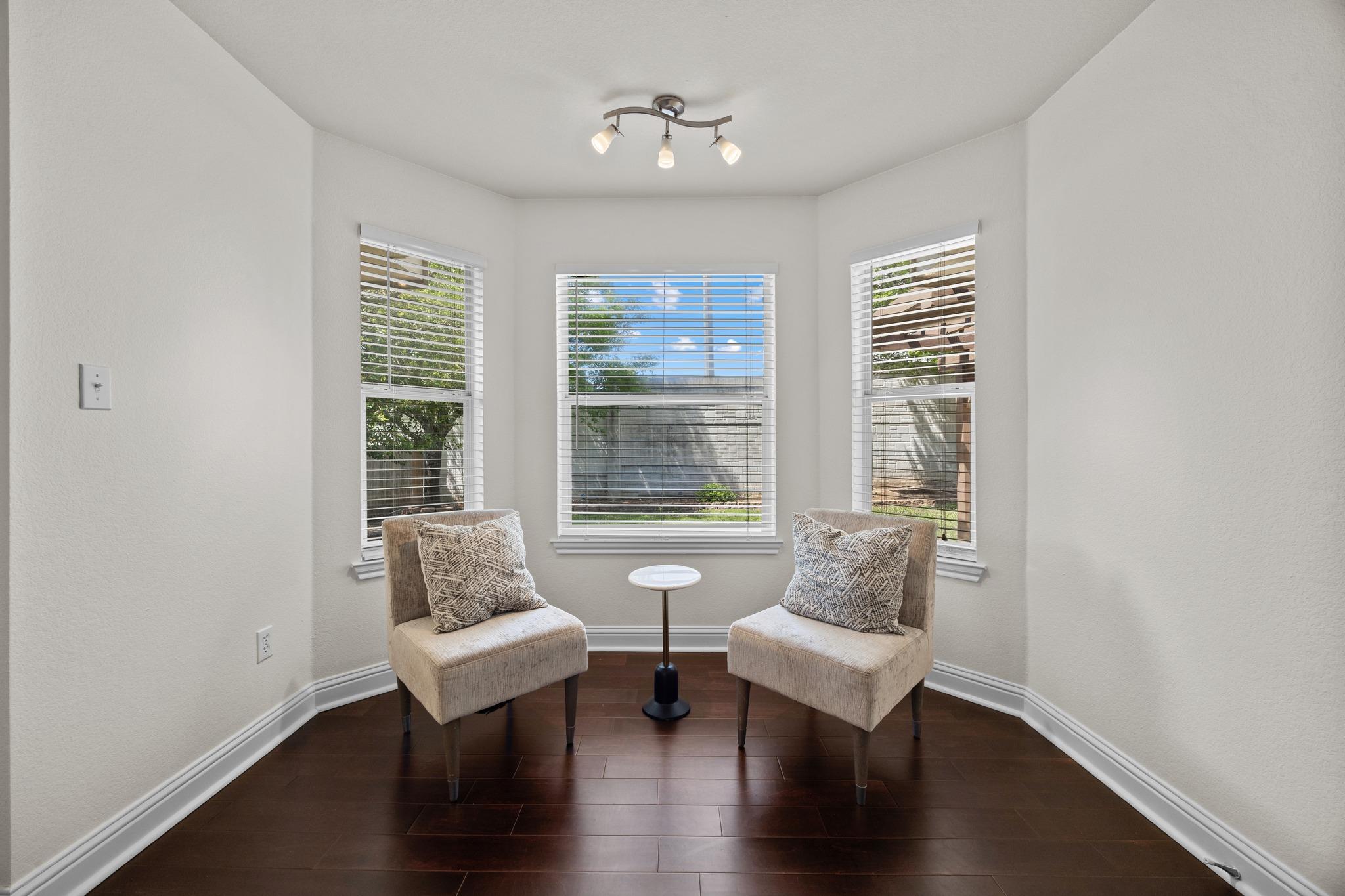 112 S Lynnwood Trl, Cedar Park, TX 78613