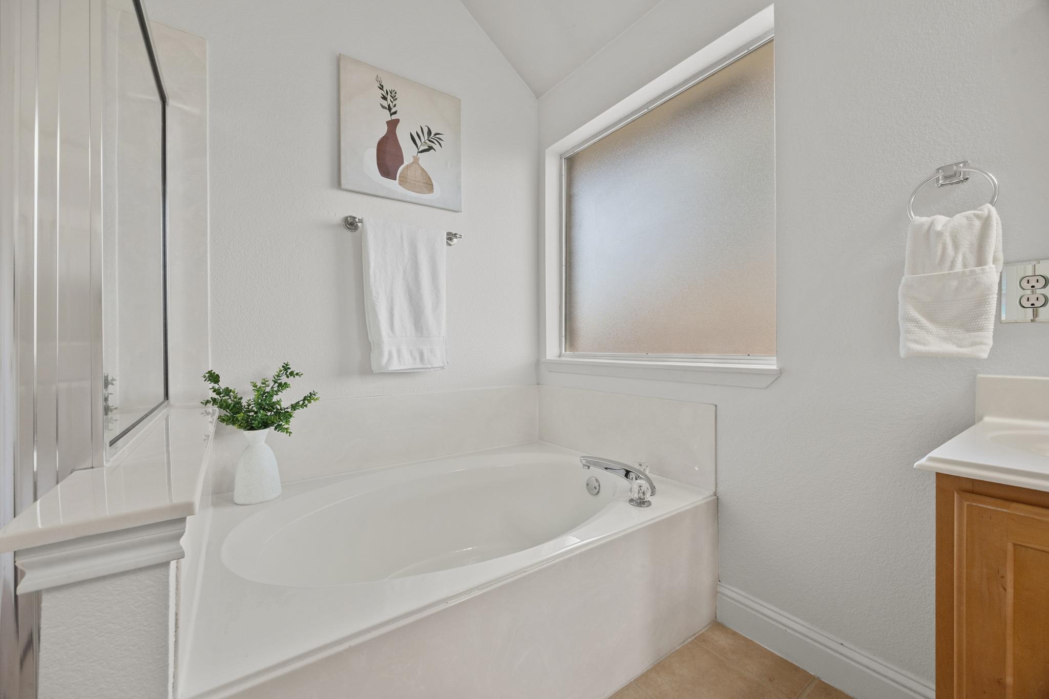 112 S Lynnwood Trl, Cedar Park, TX 78613