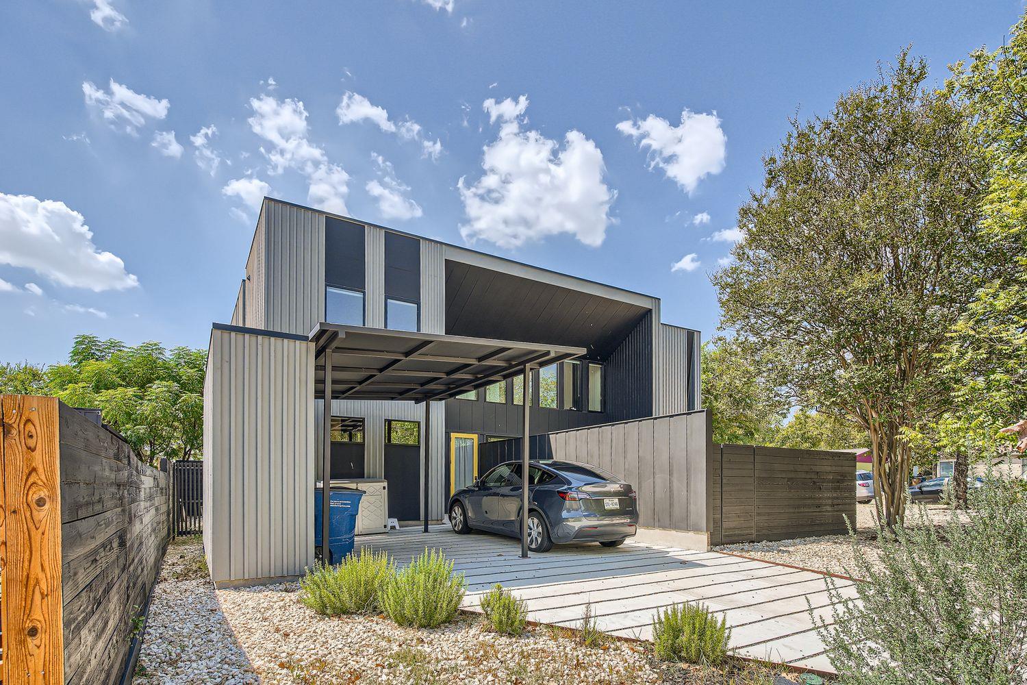 7525 Delafield Ln # A, Austin, TX 78752