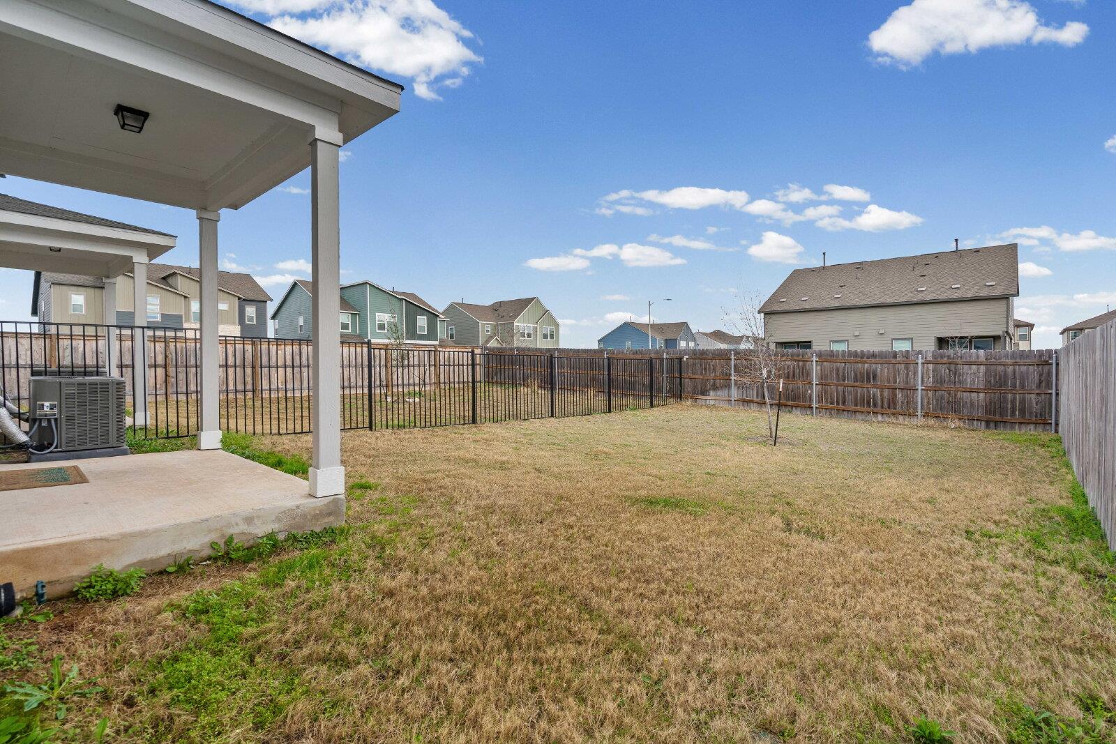 7200 Grenadine Bloom Bnd # B, Del Valle, TX 78617