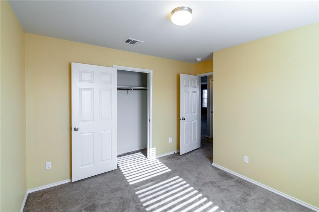 140 SUNDOWN Ave, Buda, TX 78610