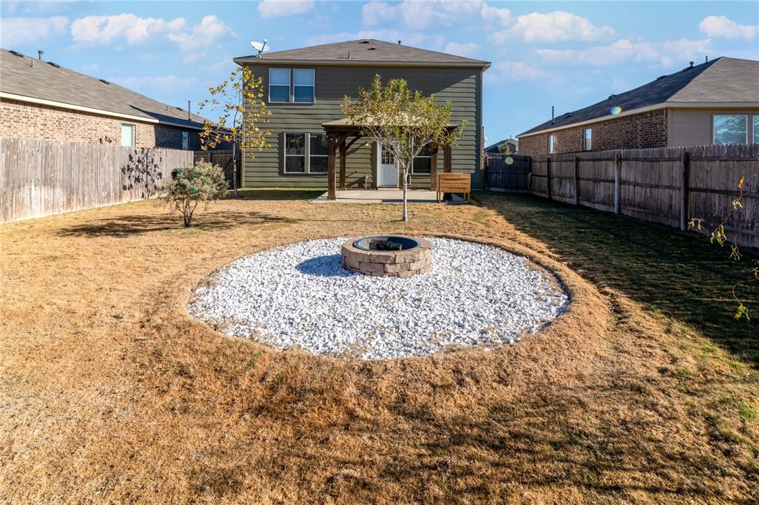 140 SUNDOWN Ave, Buda, TX 78610