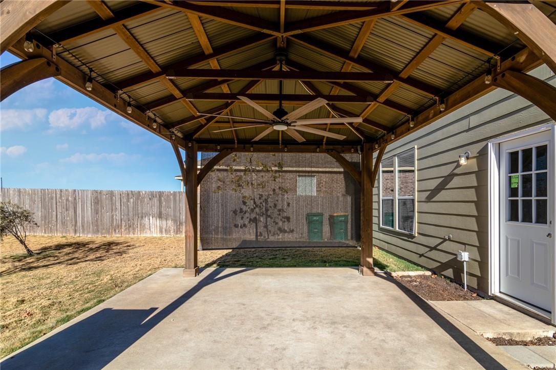140 SUNDOWN Ave, Buda, TX 78610
