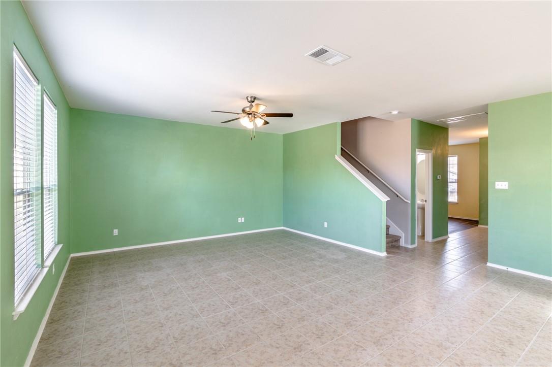 140 SUNDOWN Ave, Buda, TX 78610