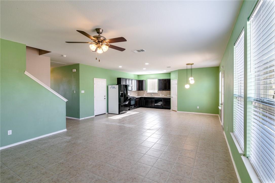 140 SUNDOWN Ave, Buda, TX 78610
