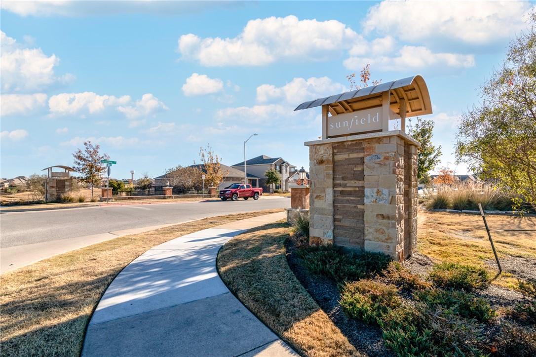 140 SUNDOWN Ave, Buda, TX 78610