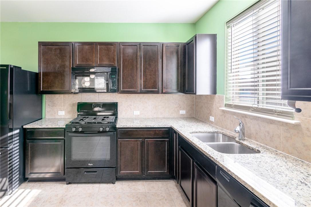 140 SUNDOWN Ave, Buda, TX 78610