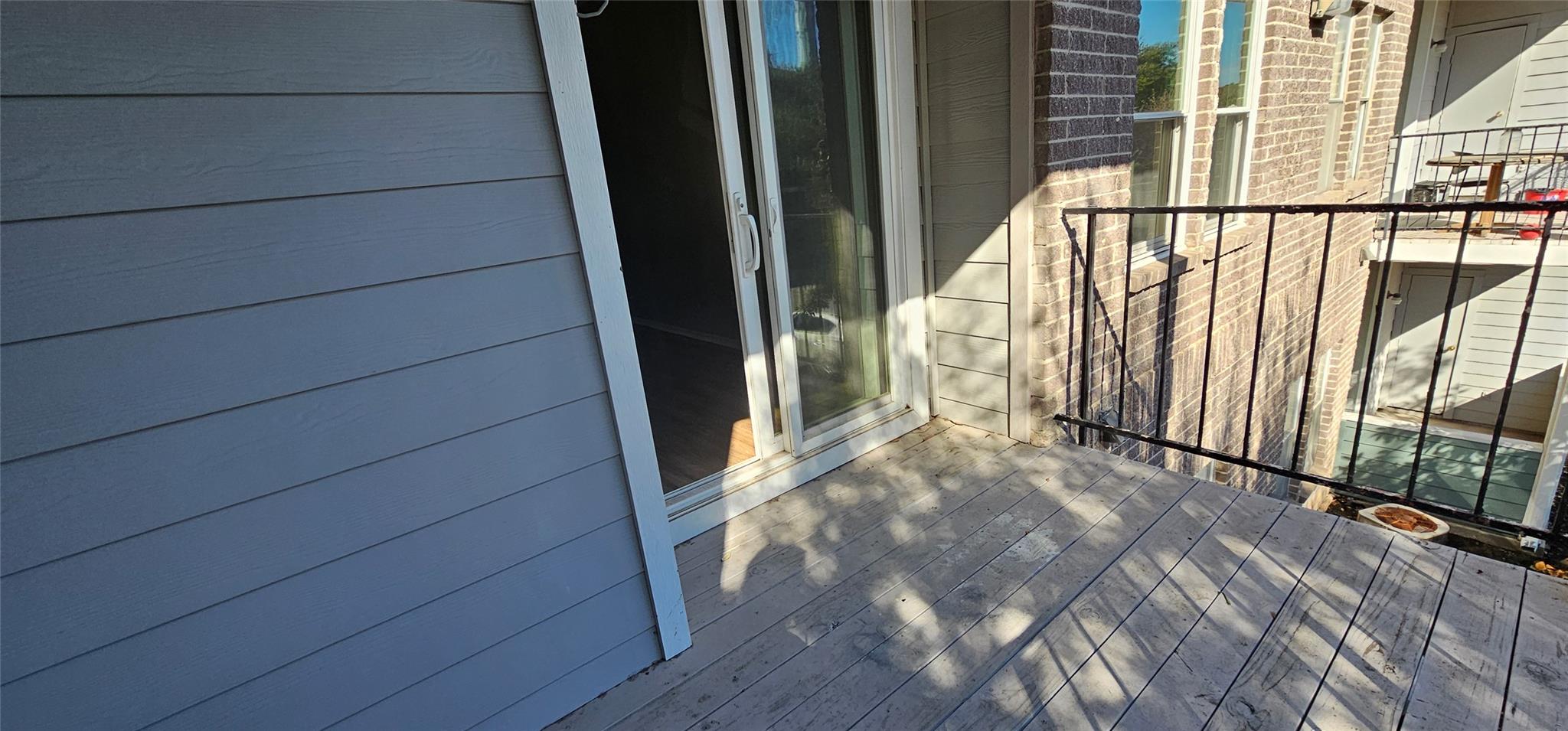 12166 Metric Blvd # 2006, Austin, TX 78758