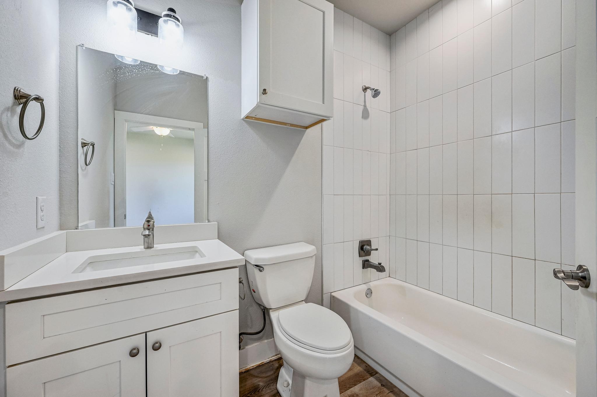 340 Shady Bluff Dr, Wimberley, TX 78676