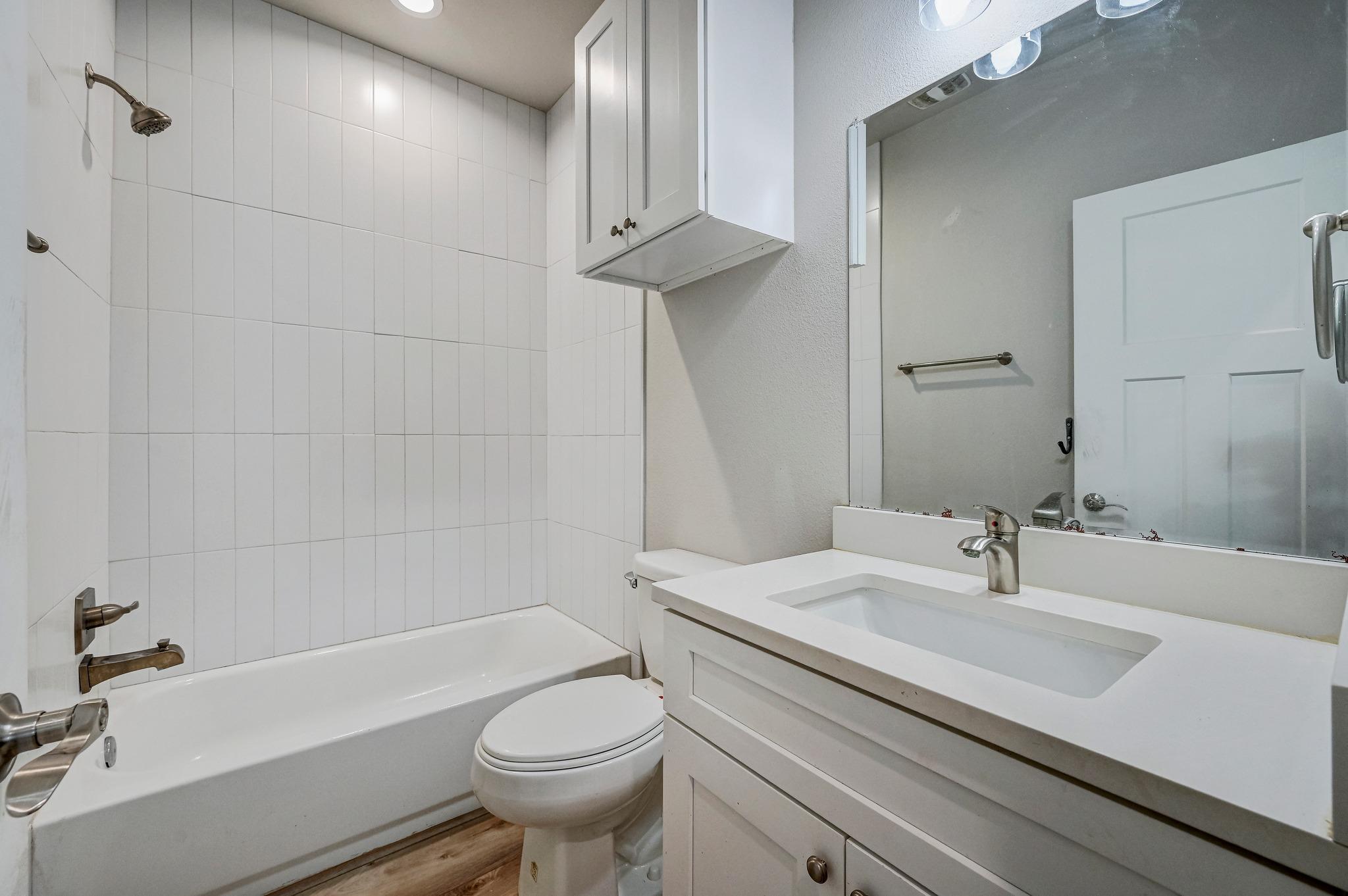 340 Shady Bluff Dr, Wimberley, TX 78676