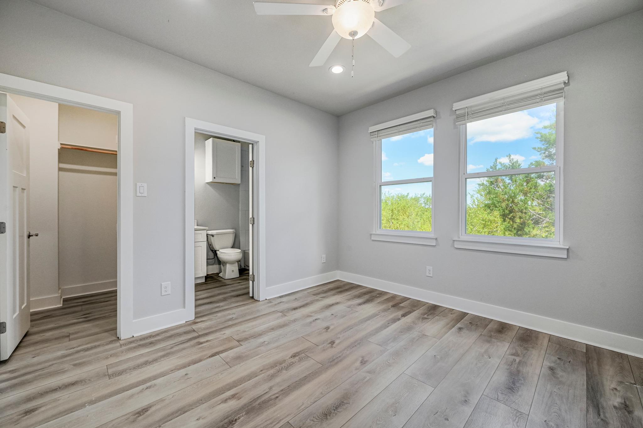 340 Shady Bluff Dr, Wimberley, TX 78676