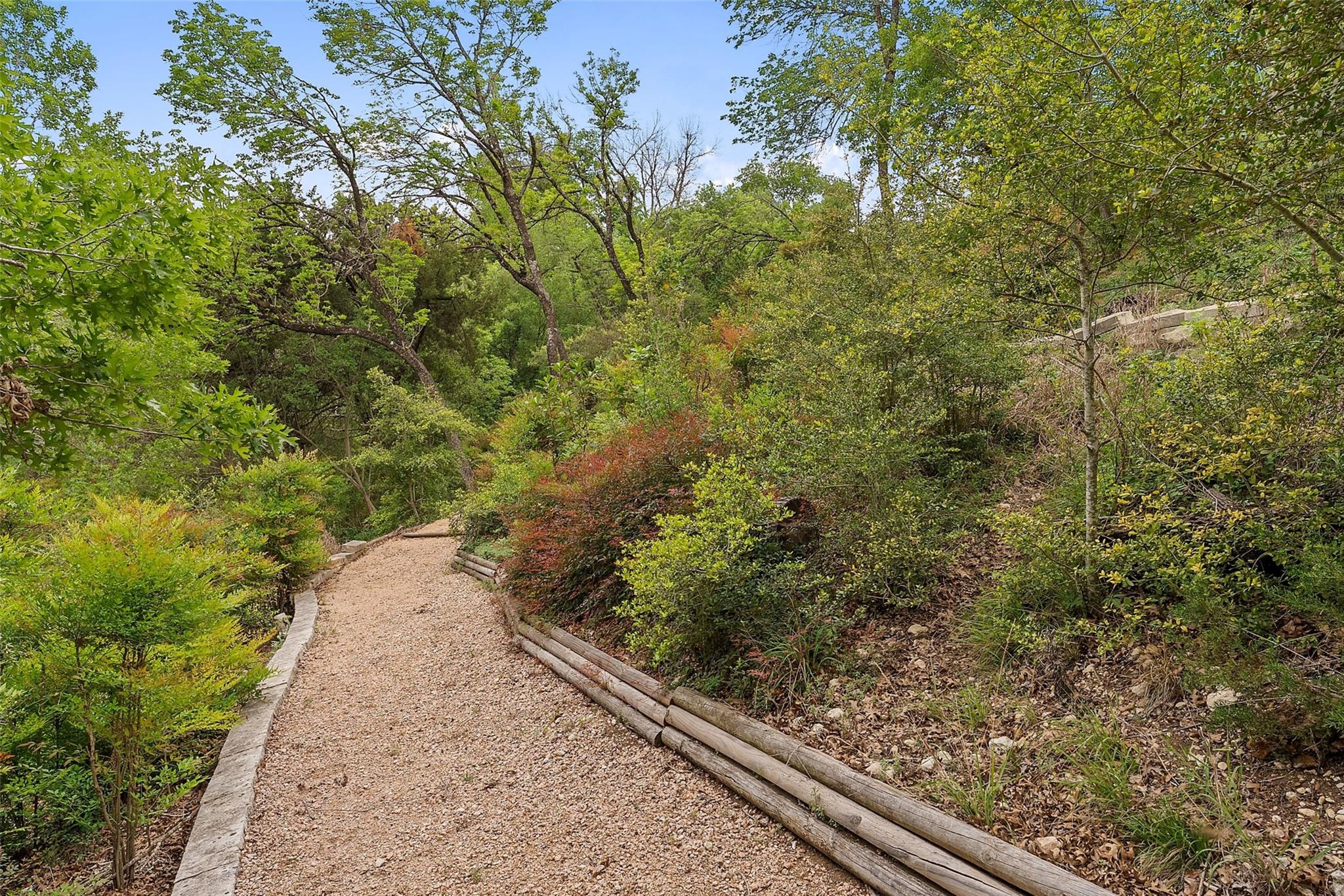 6309 Northgrove Rd, Austin, TX 78731