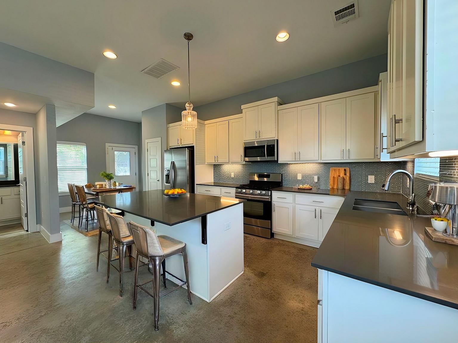 6201 Felix Ave # A, Austin, TX 78741