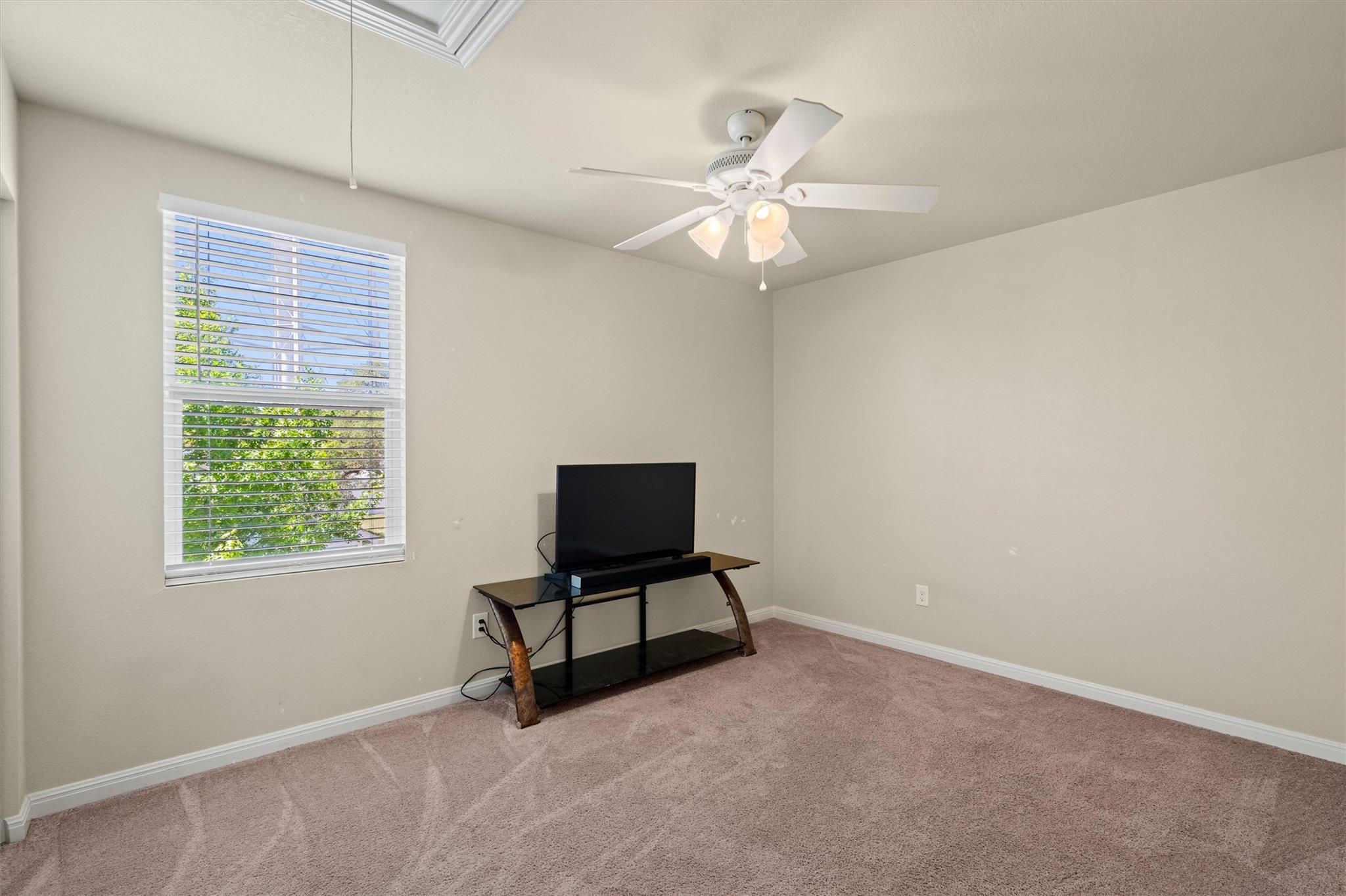 423 Wetzel, Kyle, TX 78640