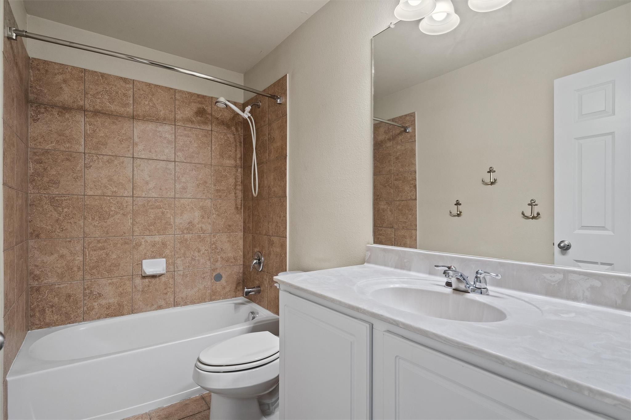 423 Wetzel, Kyle, TX 78640