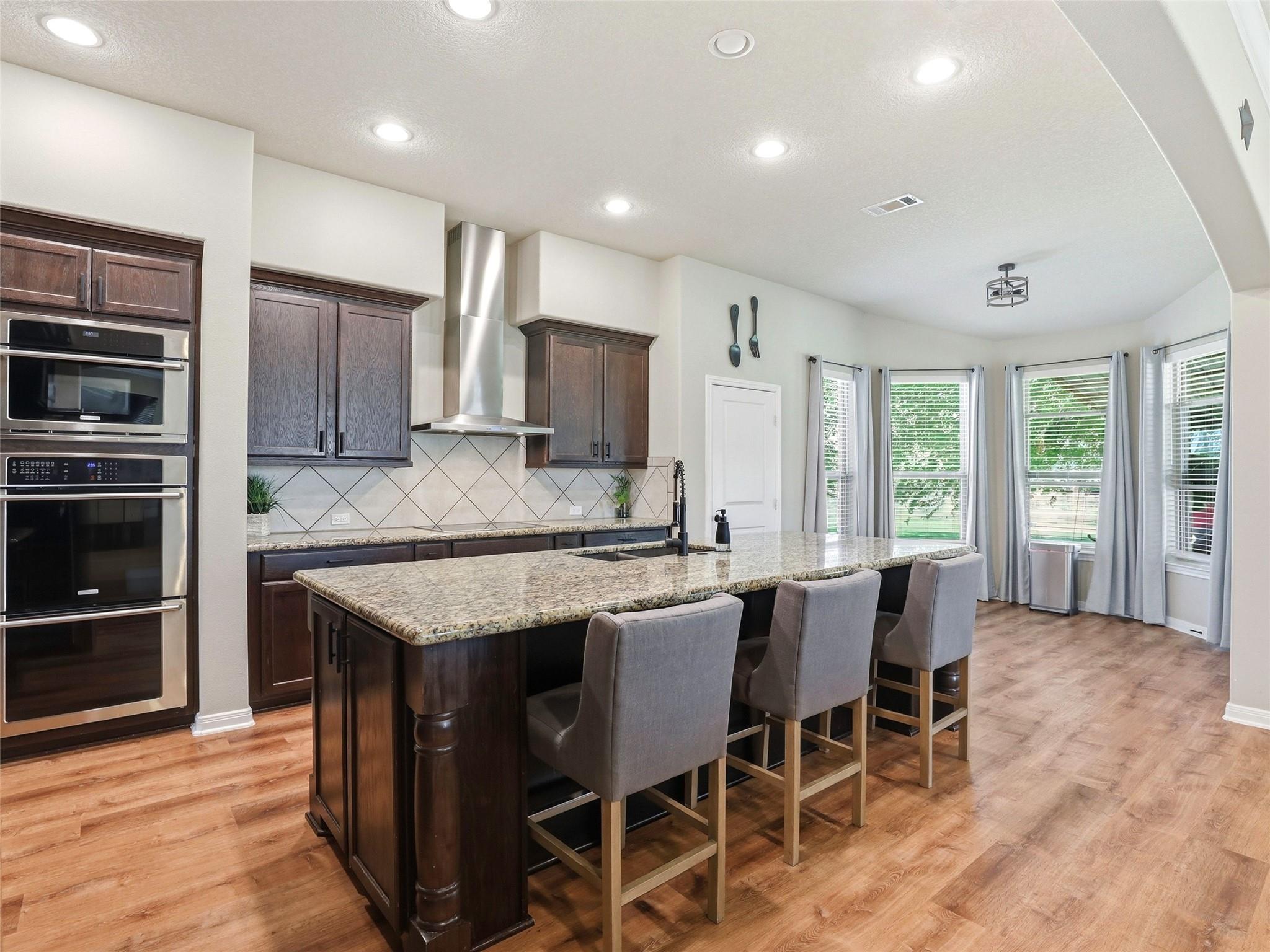 1211 Copperhead Rd, Seguin, TX 78155