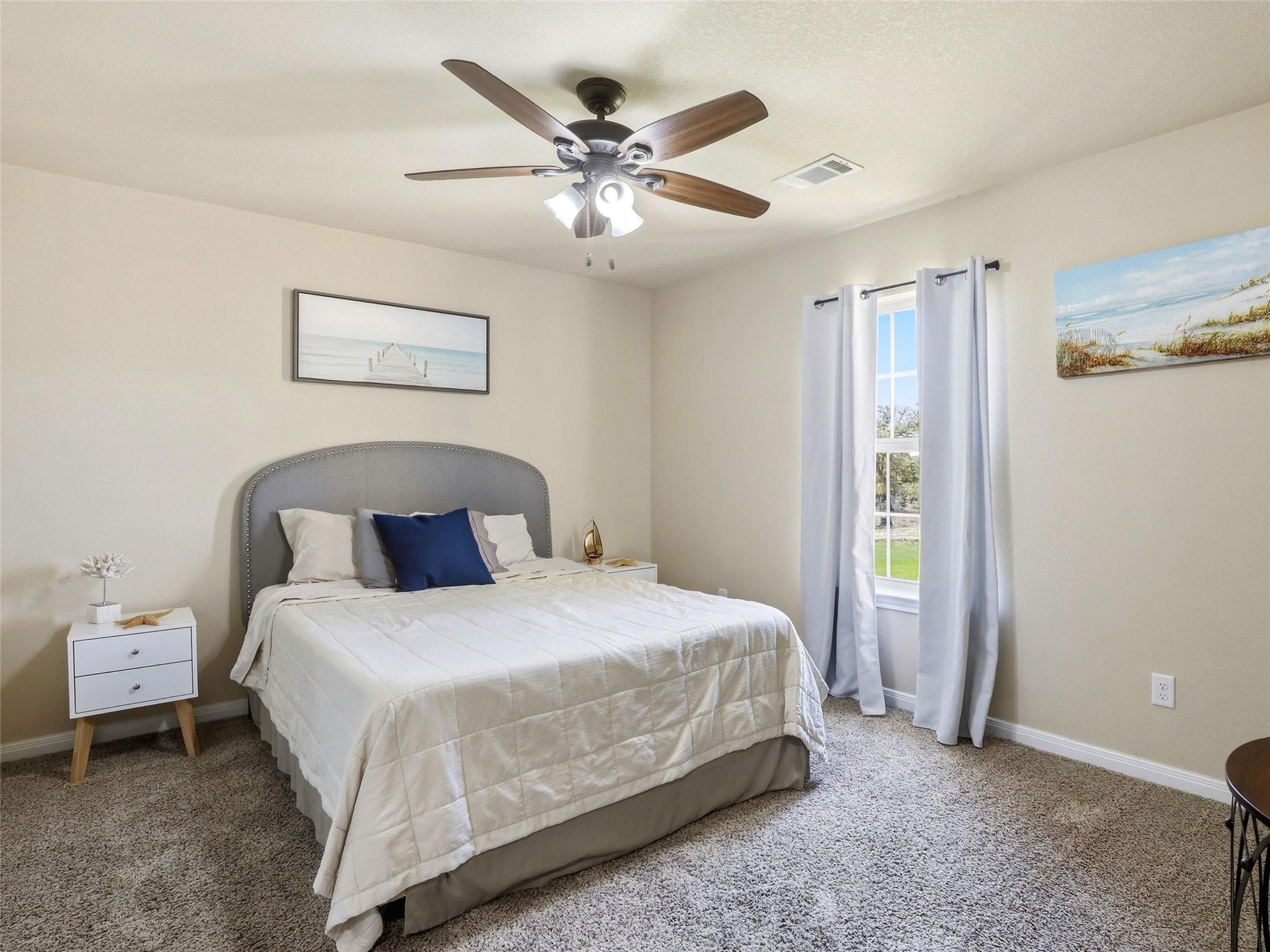 1211 Copperhead Rd, Seguin, TX 78155