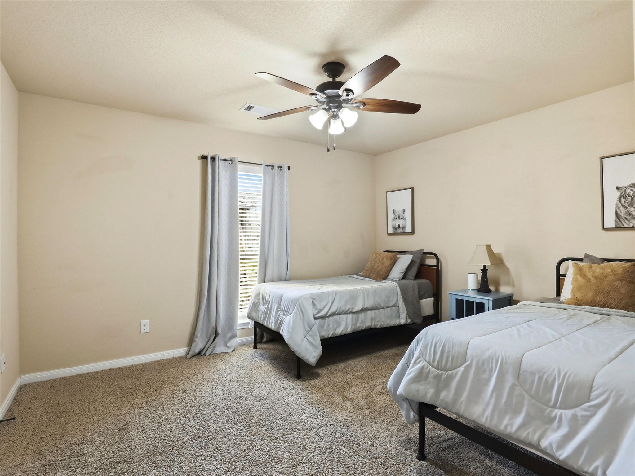 1211 Copperhead Rd, Seguin, TX 78155