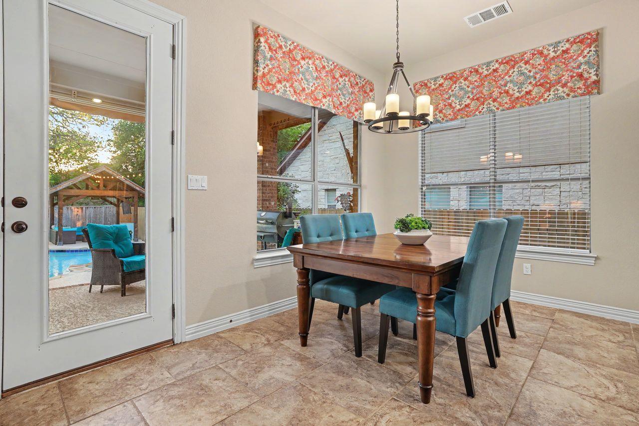 2828 Collingwood Dr, Round Rock, TX 78665