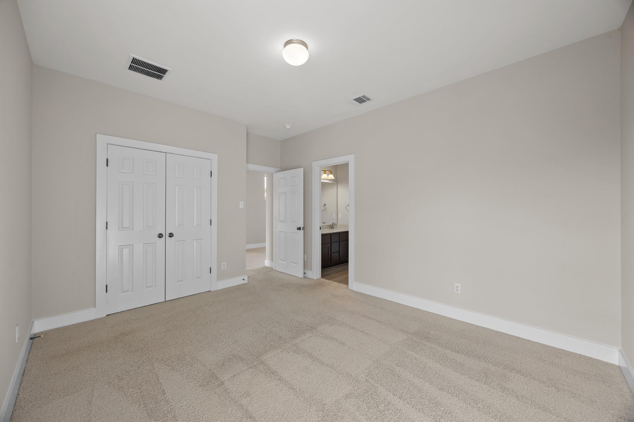 1004 Sue Ann Rose Dr, Austin, TX 78717