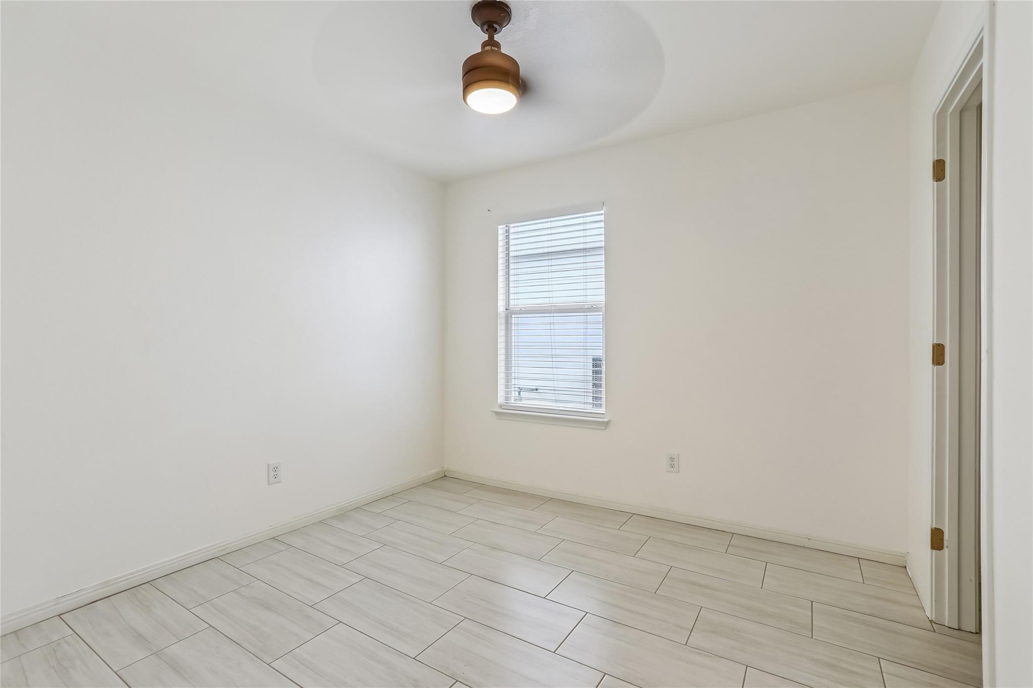 2060 Constellation Dr, Buda, TX 78610