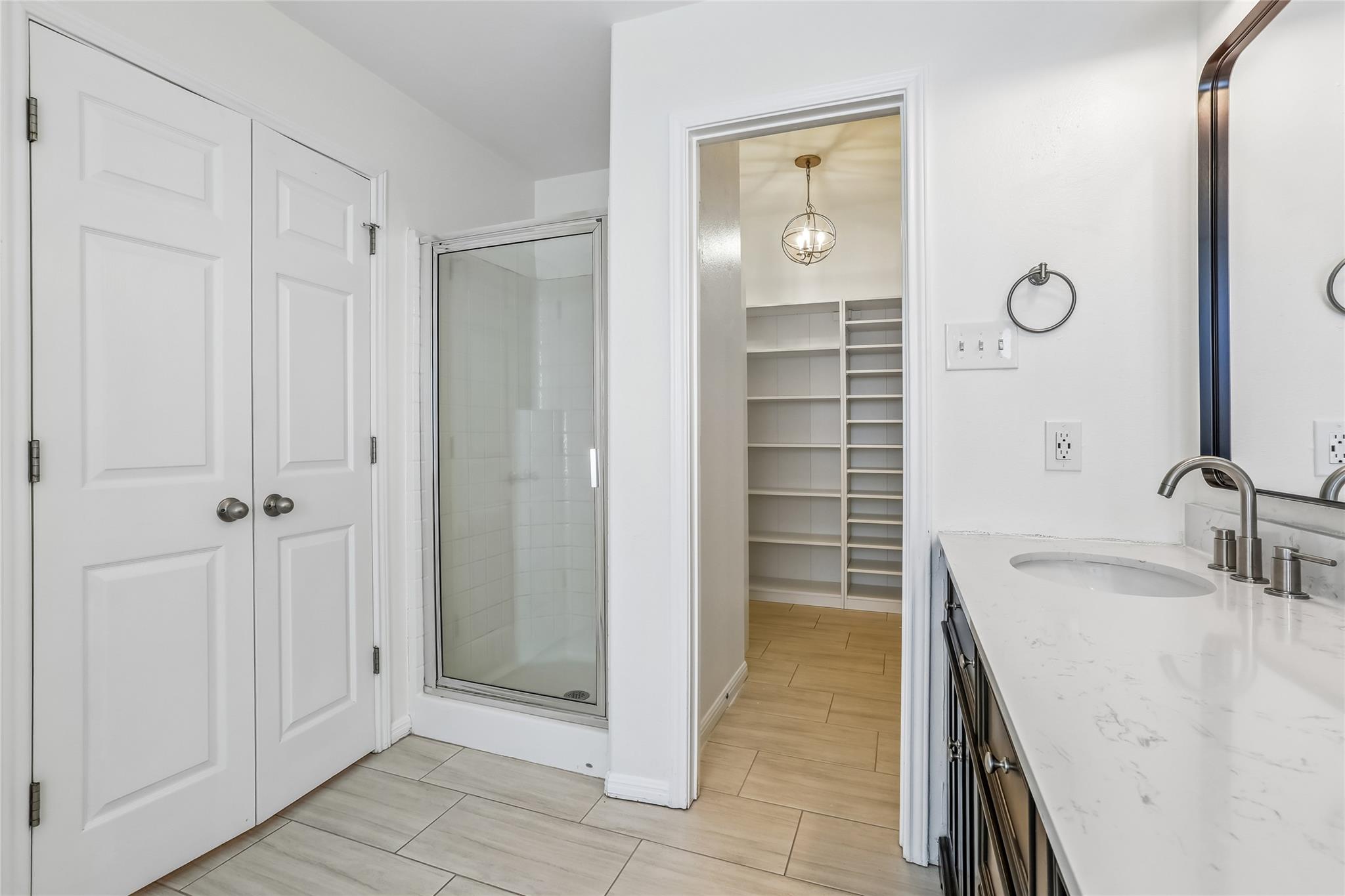 2060 Constellation Dr, Buda, TX 78610