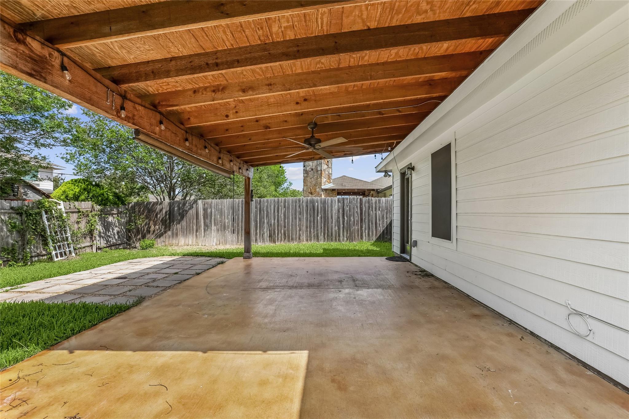 2060 Constellation Dr, Buda, TX 78610