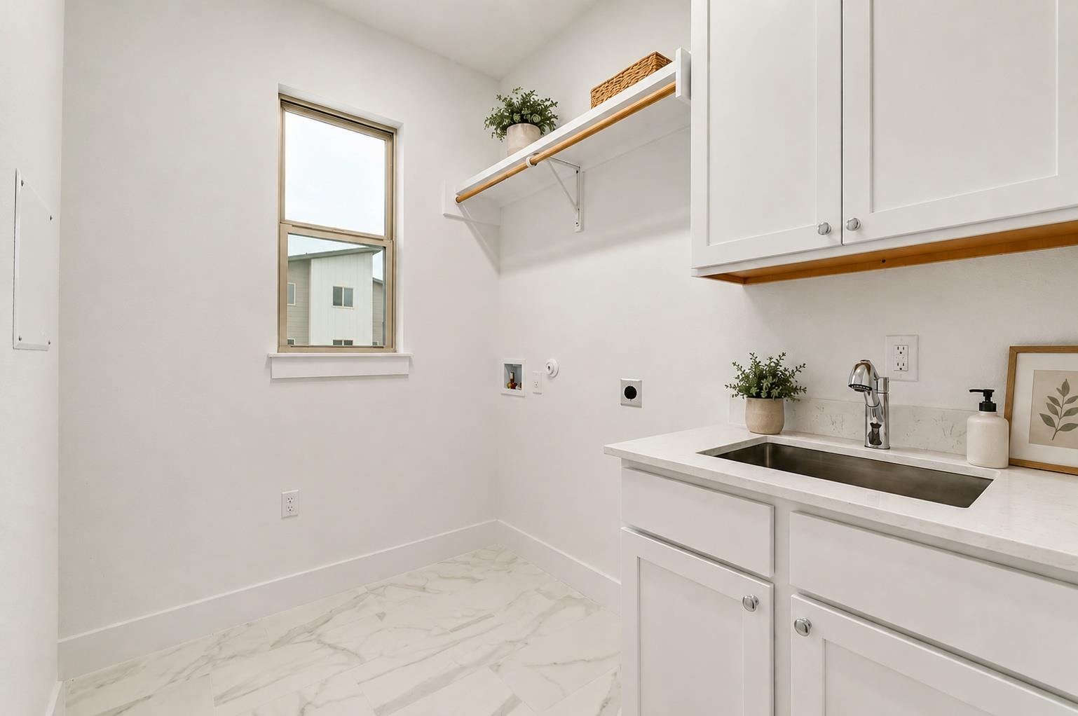 5315 La Crosse 8 Ave, Austin, TX 78739