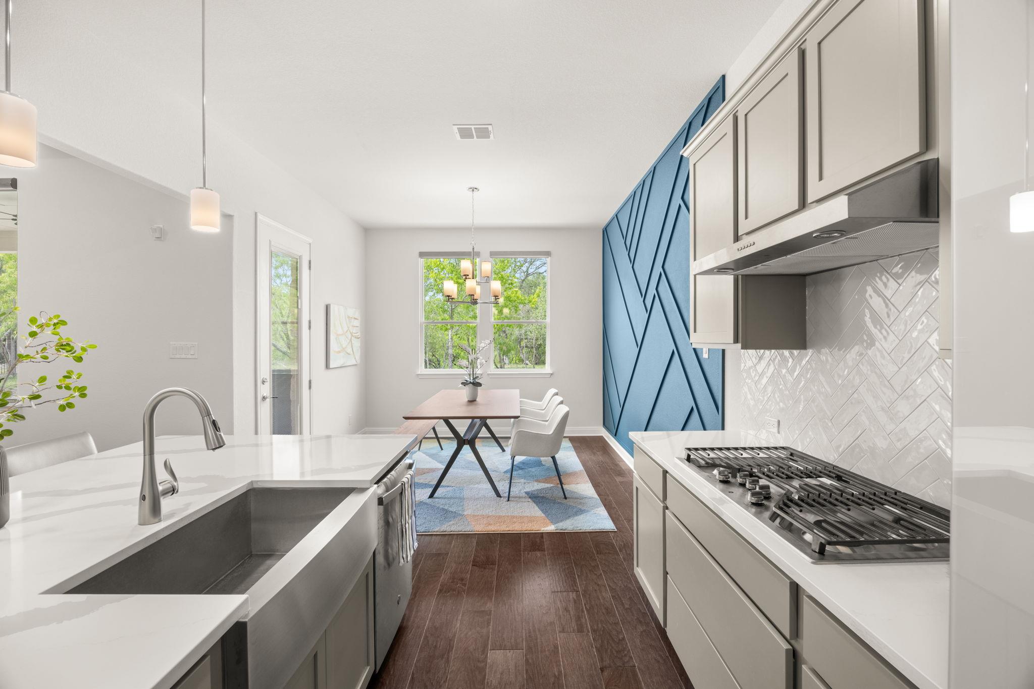 372 Raptor Beak Way, Cedar Creek, TX 78612