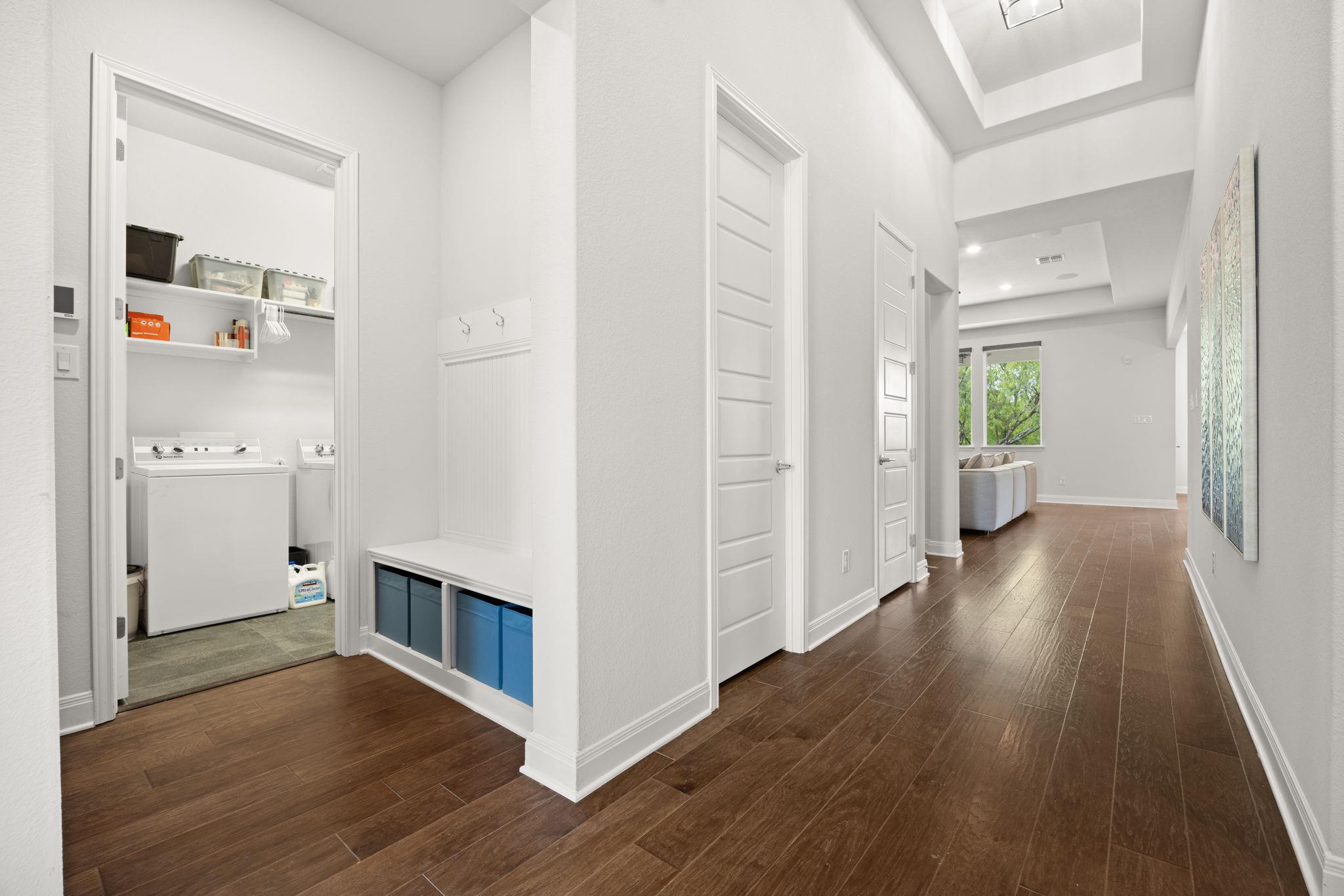 372 Raptor Beak Way, Cedar Creek, TX 78612