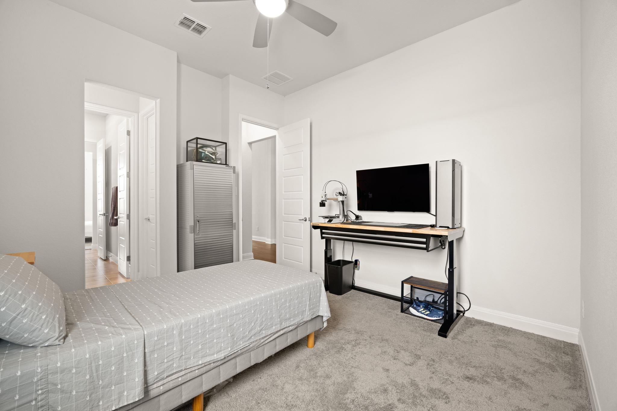 372 Raptor Beak Way, Cedar Creek, TX 78612