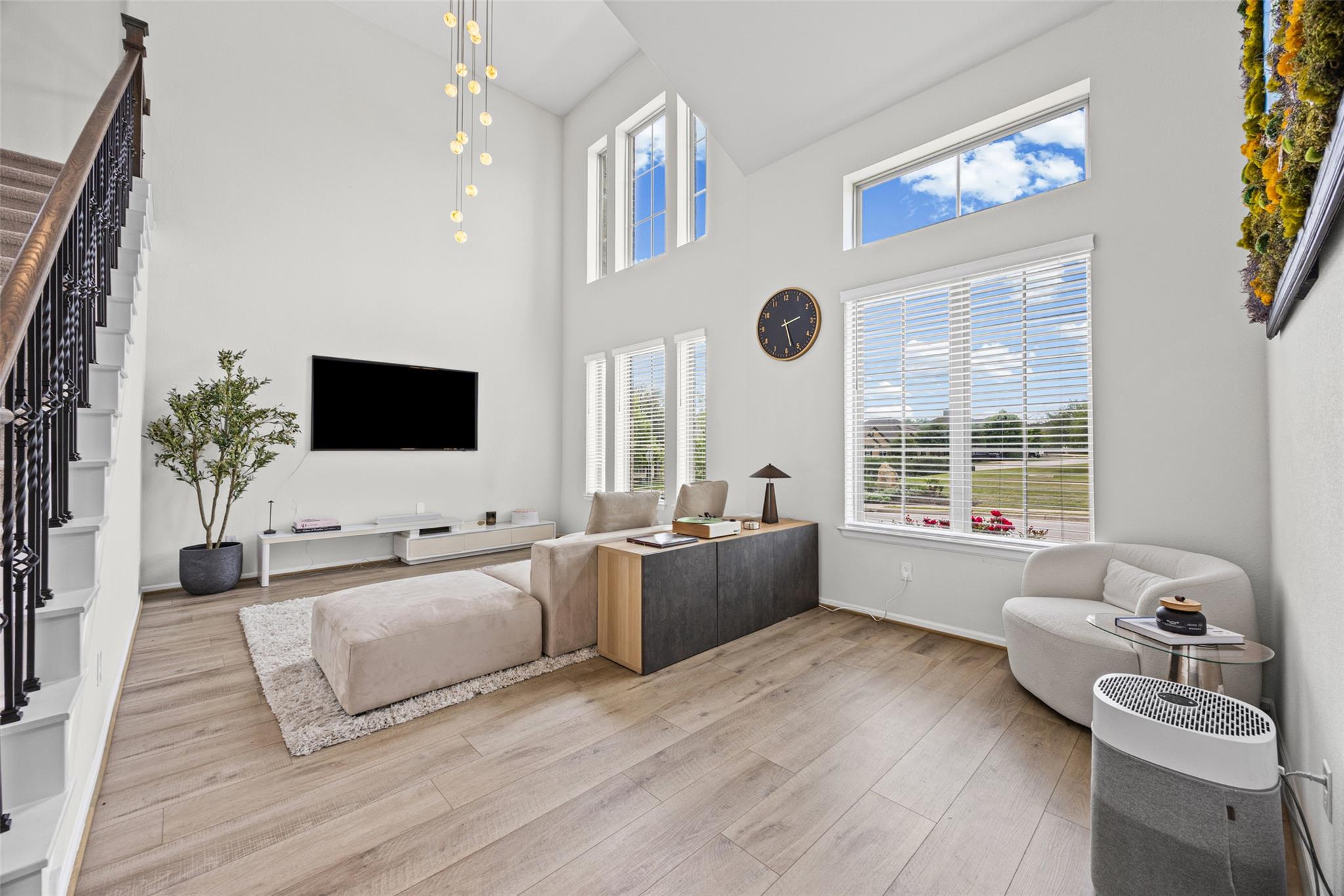 904 Azul Lagoon Dr # 11, Leander, TX 78641