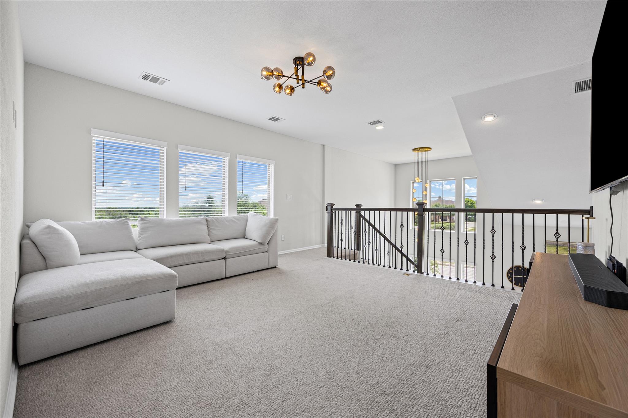 904 Azul Lagoon Dr # 11, Leander, TX 78641