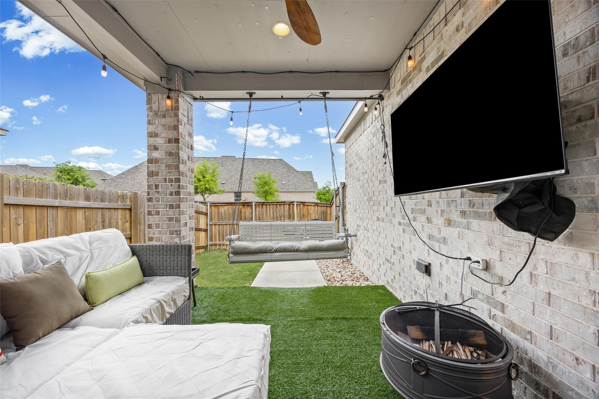 904 Azul Lagoon Dr # 11, Leander, TX 78641