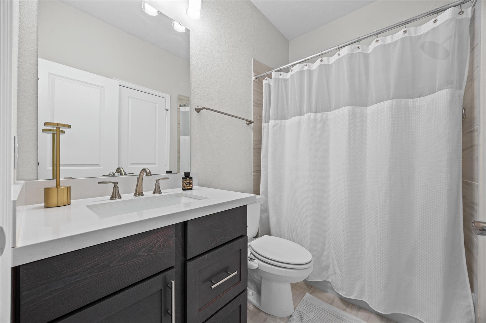 904 Azul Lagoon Dr # 11, Leander, TX 78641