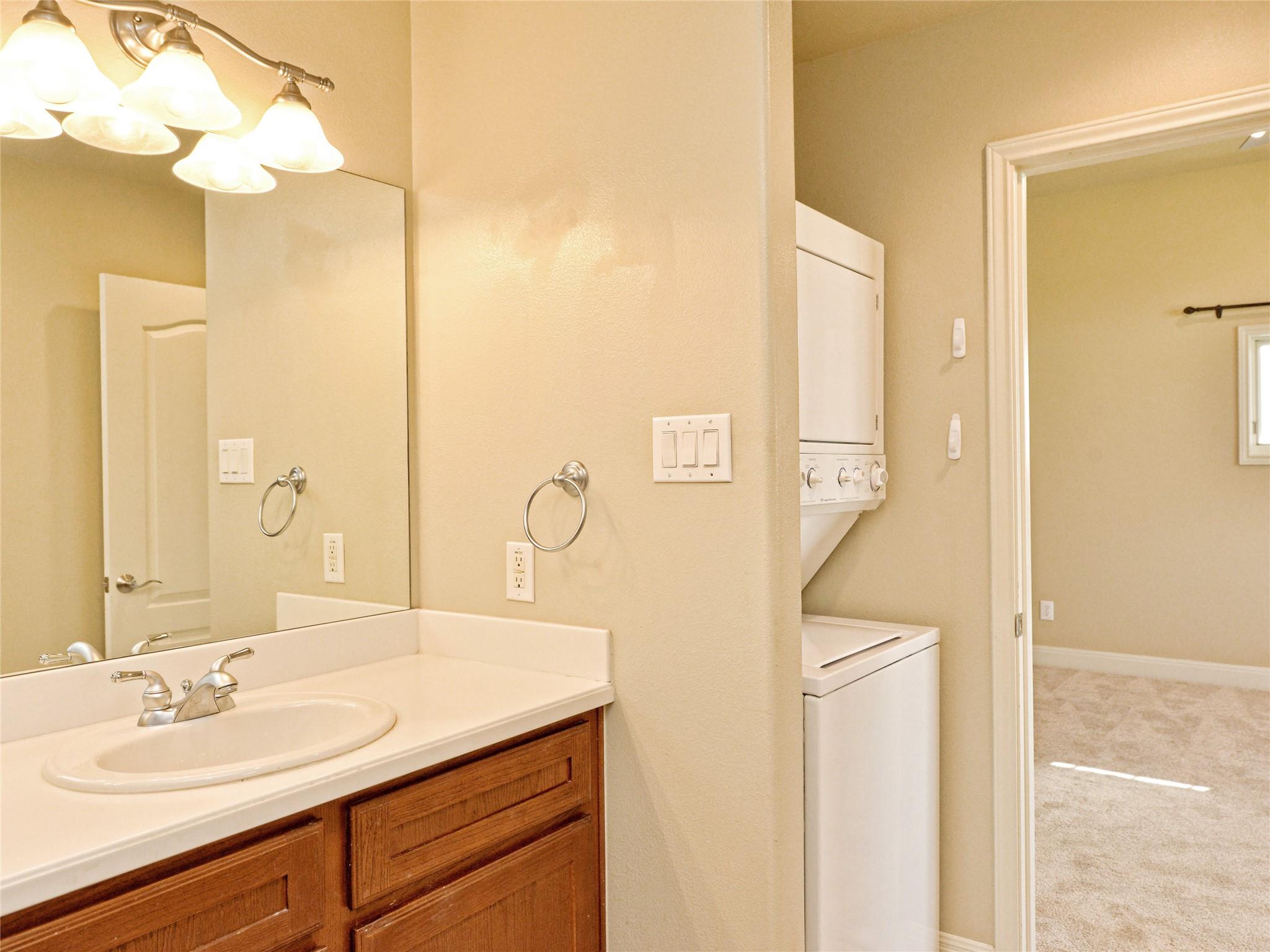 1908 Kahala Sunset Dr # H, Spicewood, TX 78669