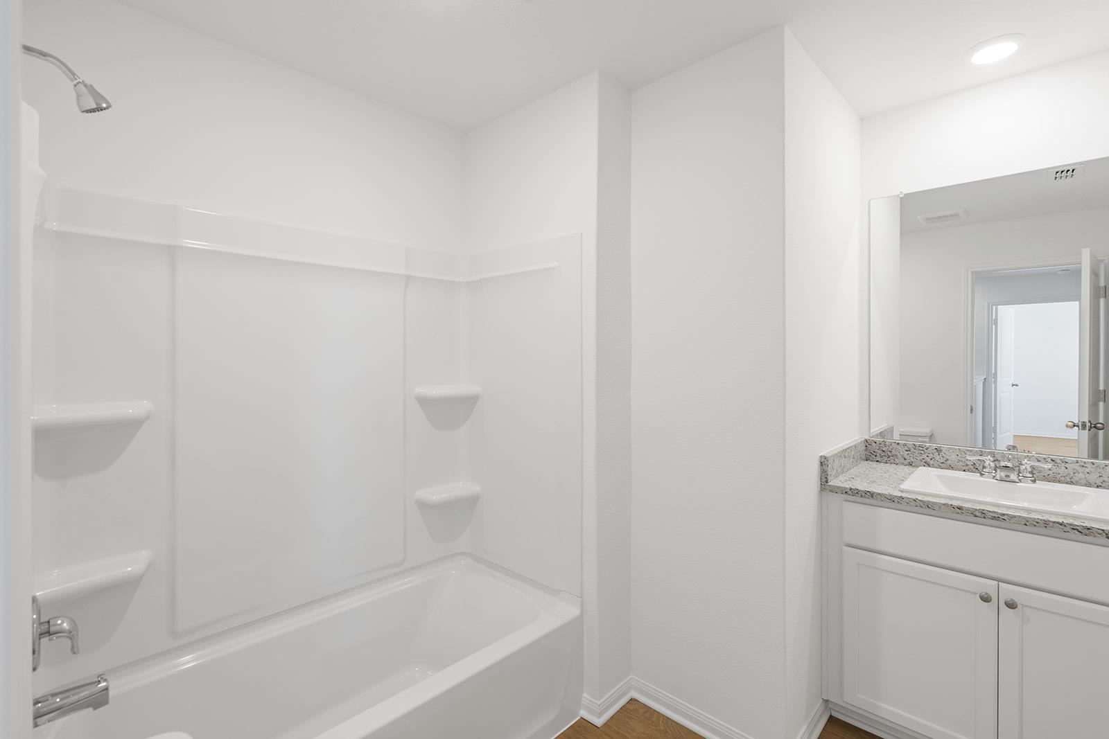 137 Desert Hare Dr, Jarrell, TX 76537