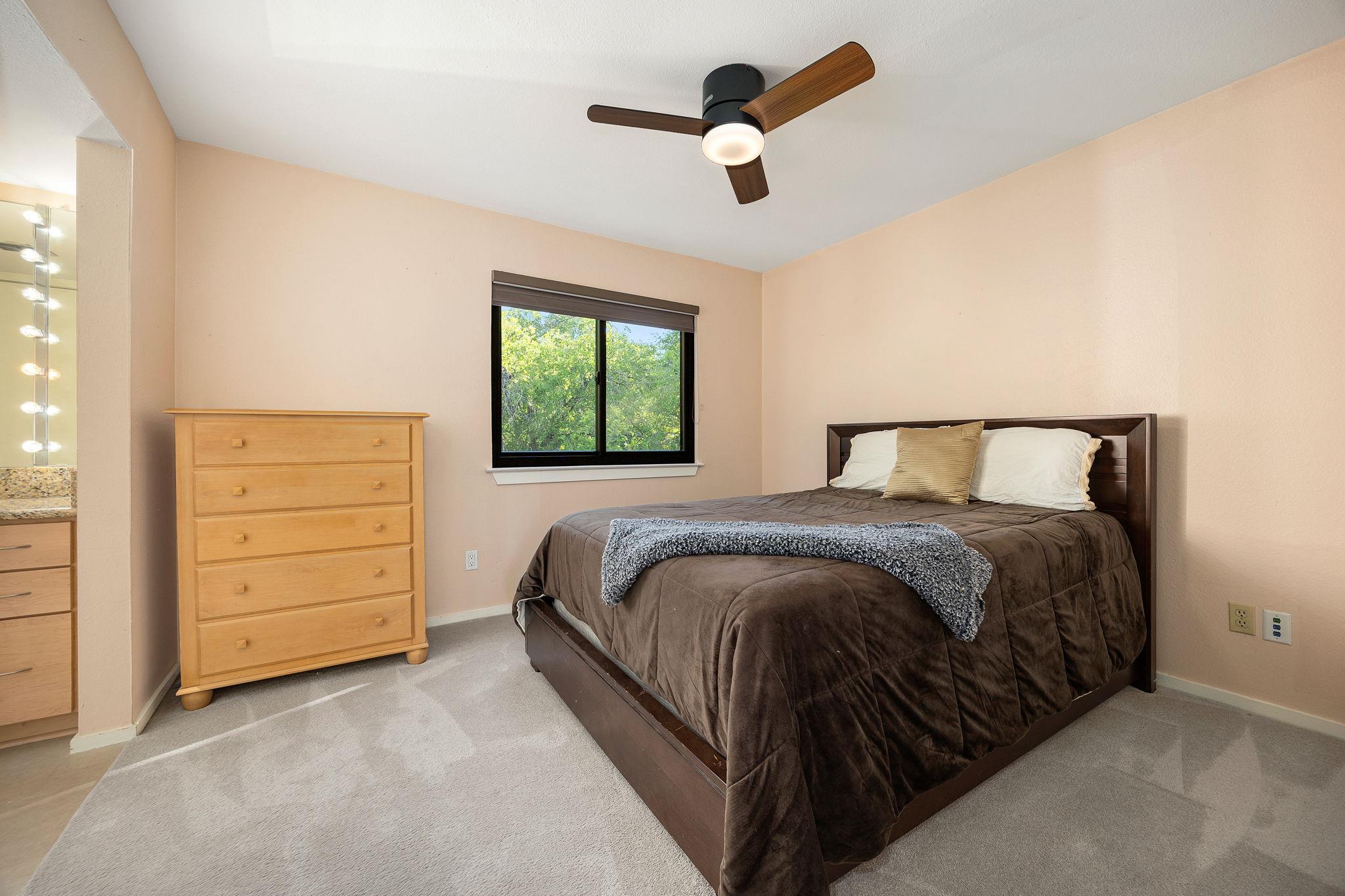 606 W Lynn St # 21, Austin, TX 78703