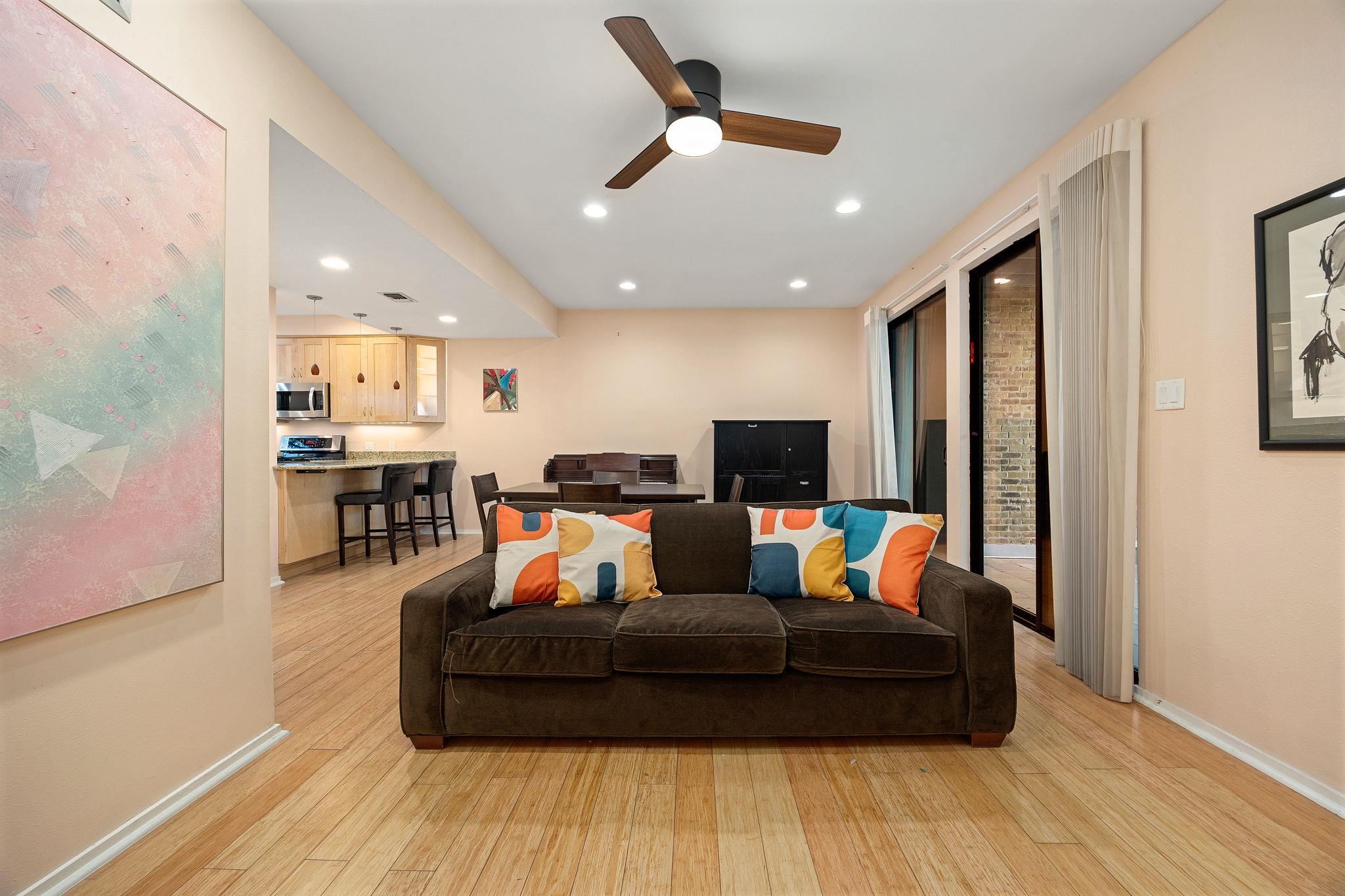 606 W Lynn St # 21, Austin, TX 78703