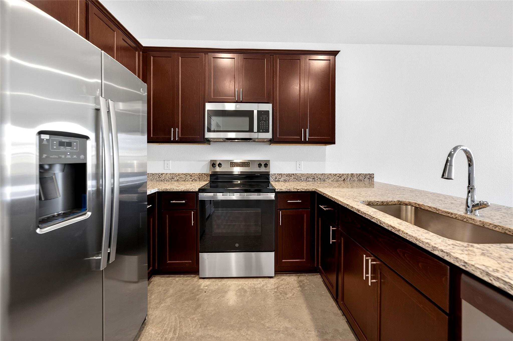 628 Pacific Crest Trl # B, Copperas Cove, TX 76522