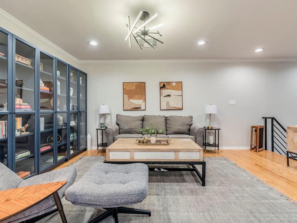 500 E Riverside Dr # 206, Austin, TX 78704