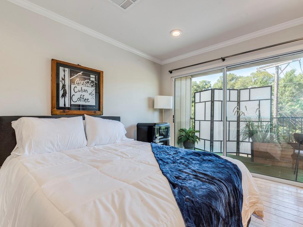 500 E Riverside Dr # 206, Austin, TX 78704