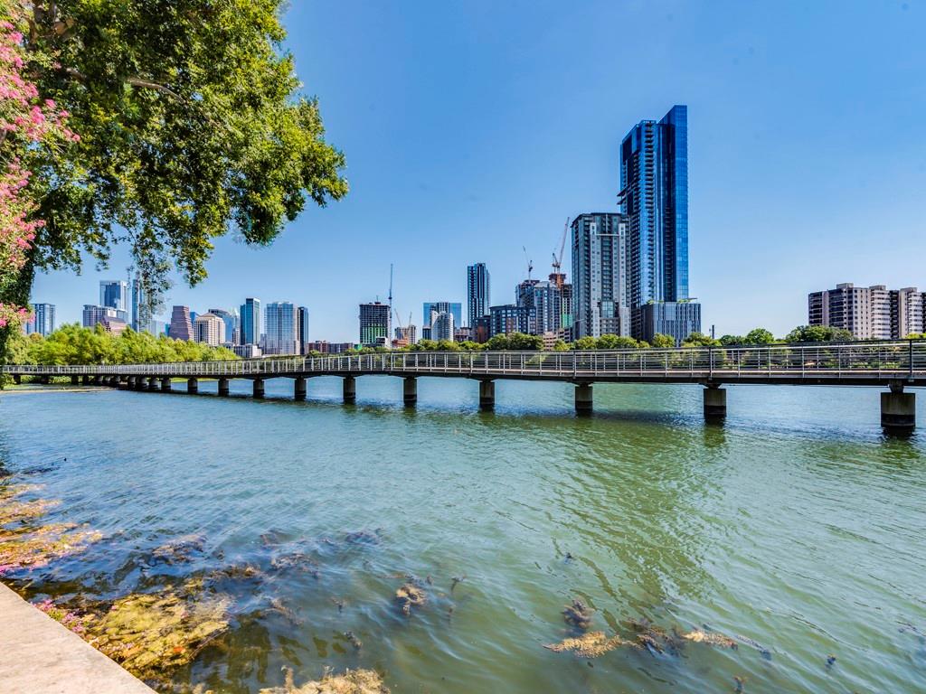 500 E Riverside Dr # 206, Austin, TX 78704